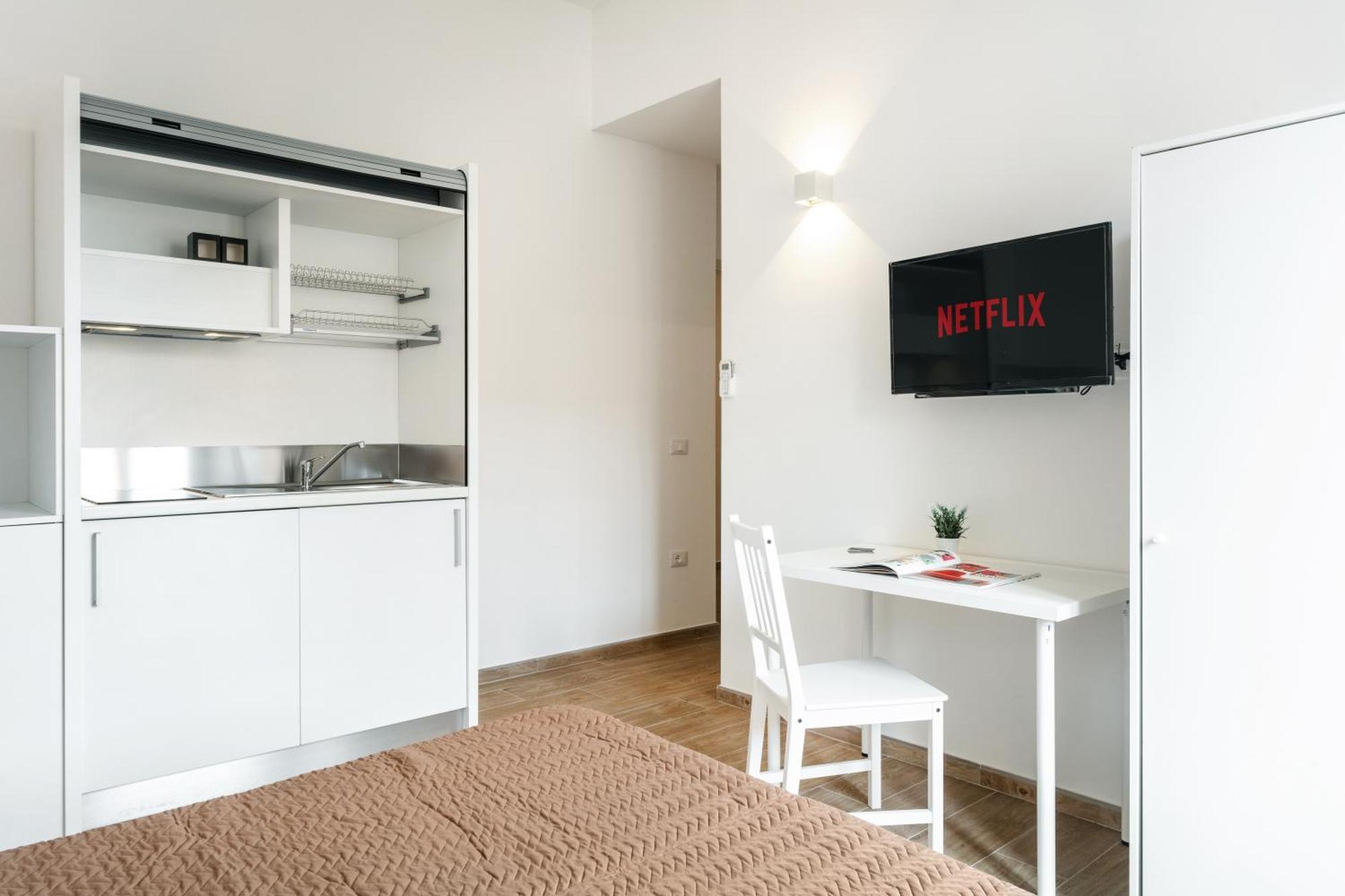 Lena'S Rooms Ольбия Экстерьер фото